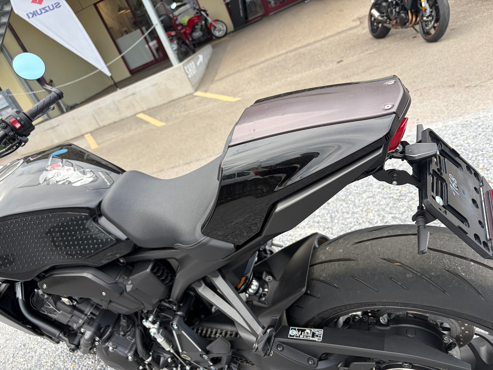 HONDA CB 1000 R Black Edition-image-6