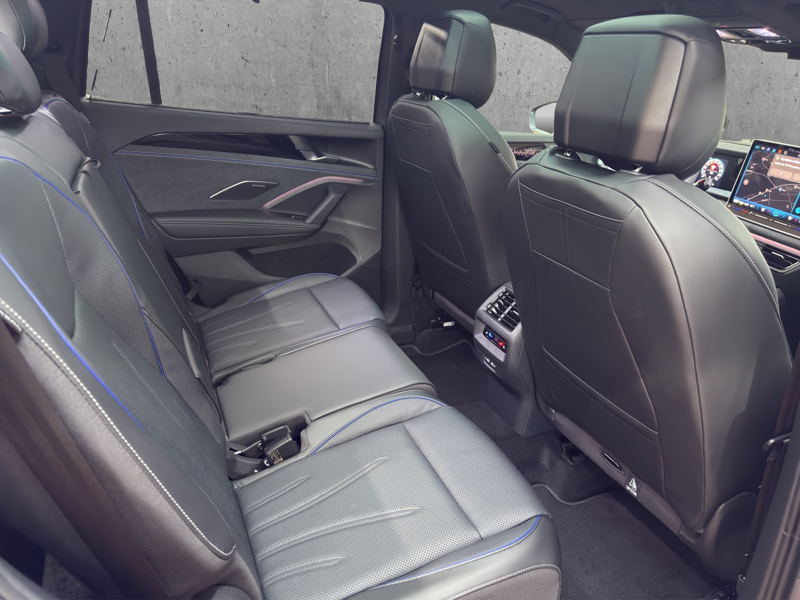VW Tayron 2.0 TDI SCR R-Line United 4Motion DSG-image-12