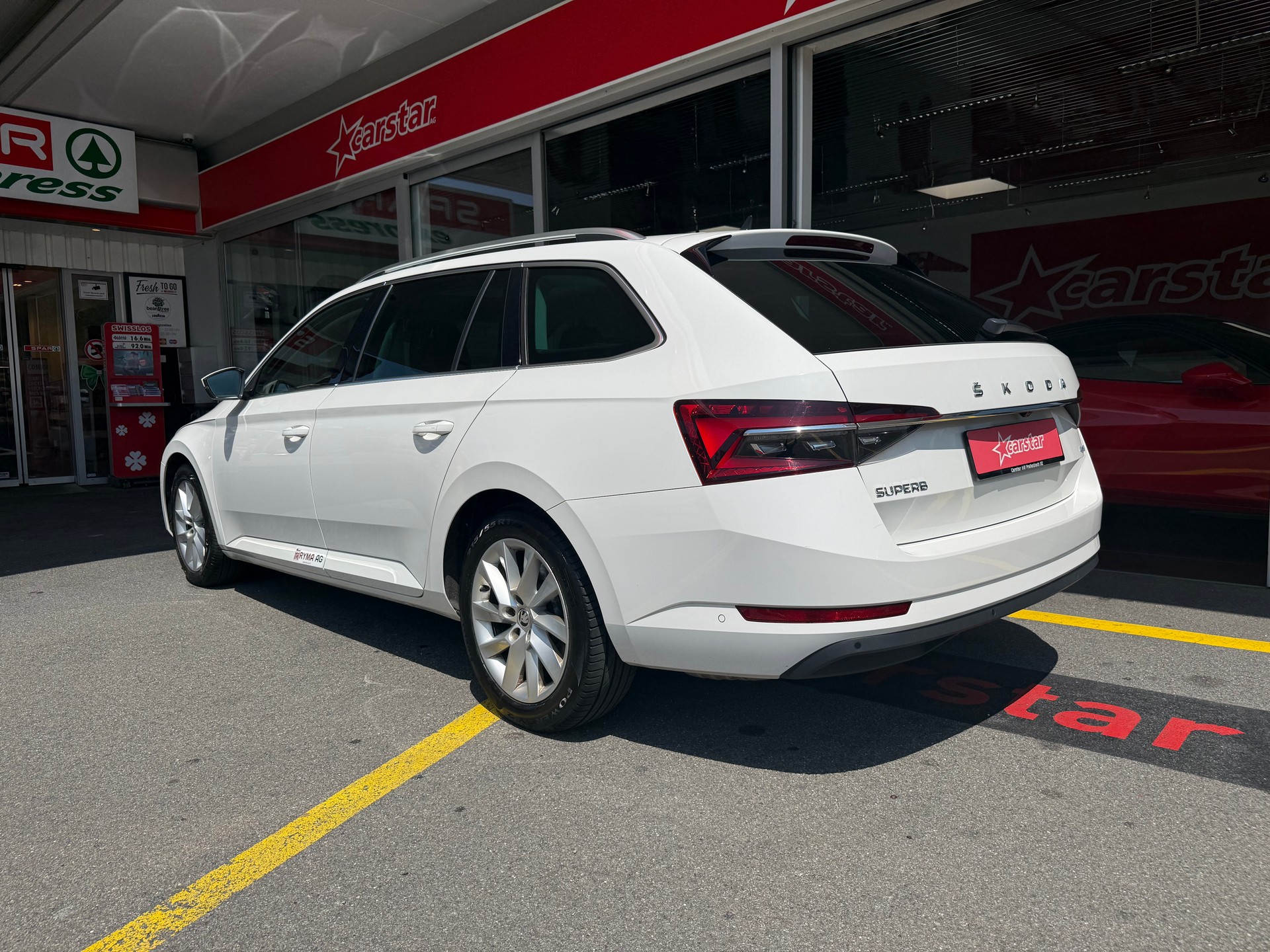 SKODA Superb Combi 2.0 TDi SportLine 4x4 DSG-showroom-element-2