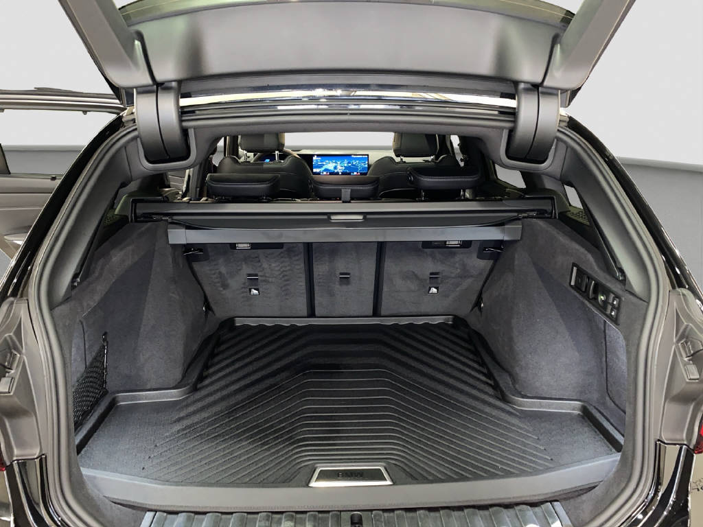 BMW M 340-image-13