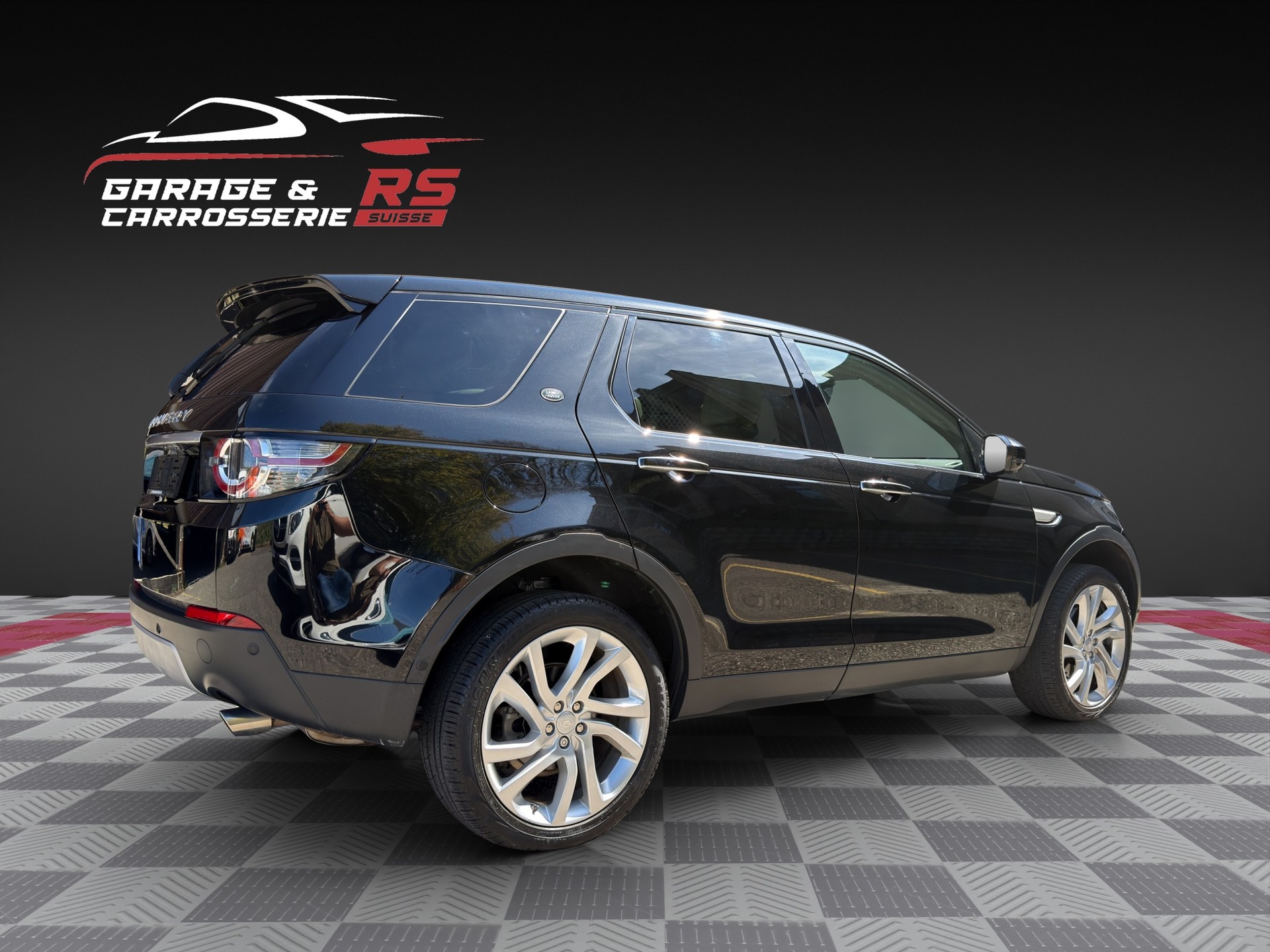 LAND ROVER Discovery Sport 2.0 Si4 HSE Luxury AT9-image-4