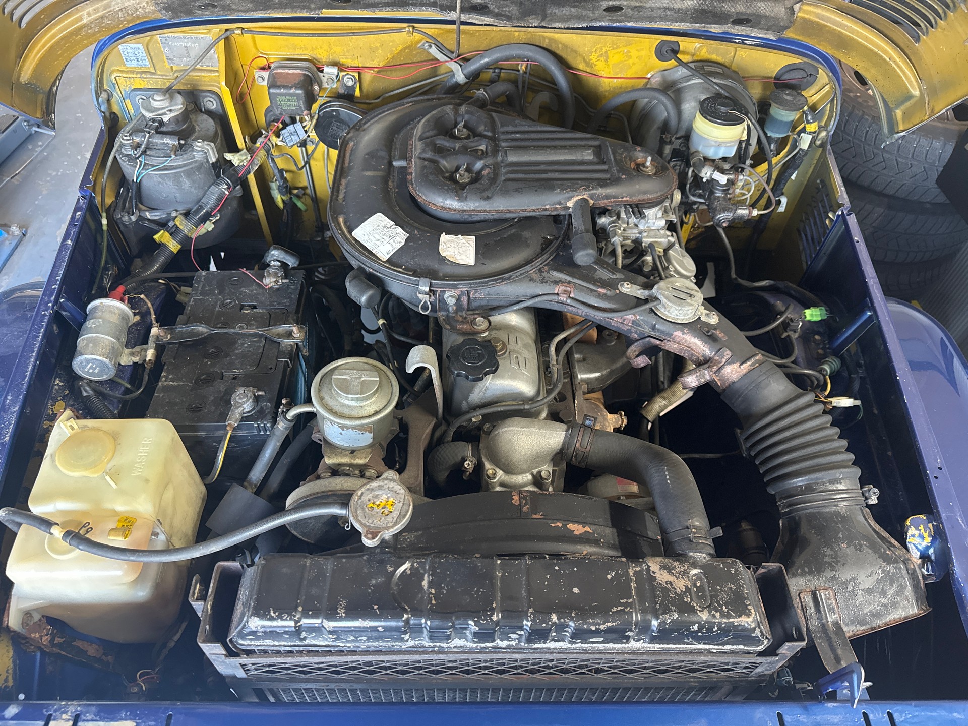 TOYOTA FJ 40-image-12