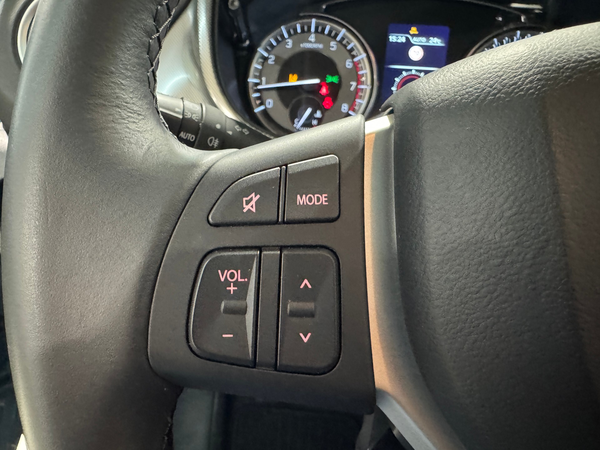 SUZUKI Vitara 1.4 Boosterjet Piz Sulai Top Hybrid-image-25