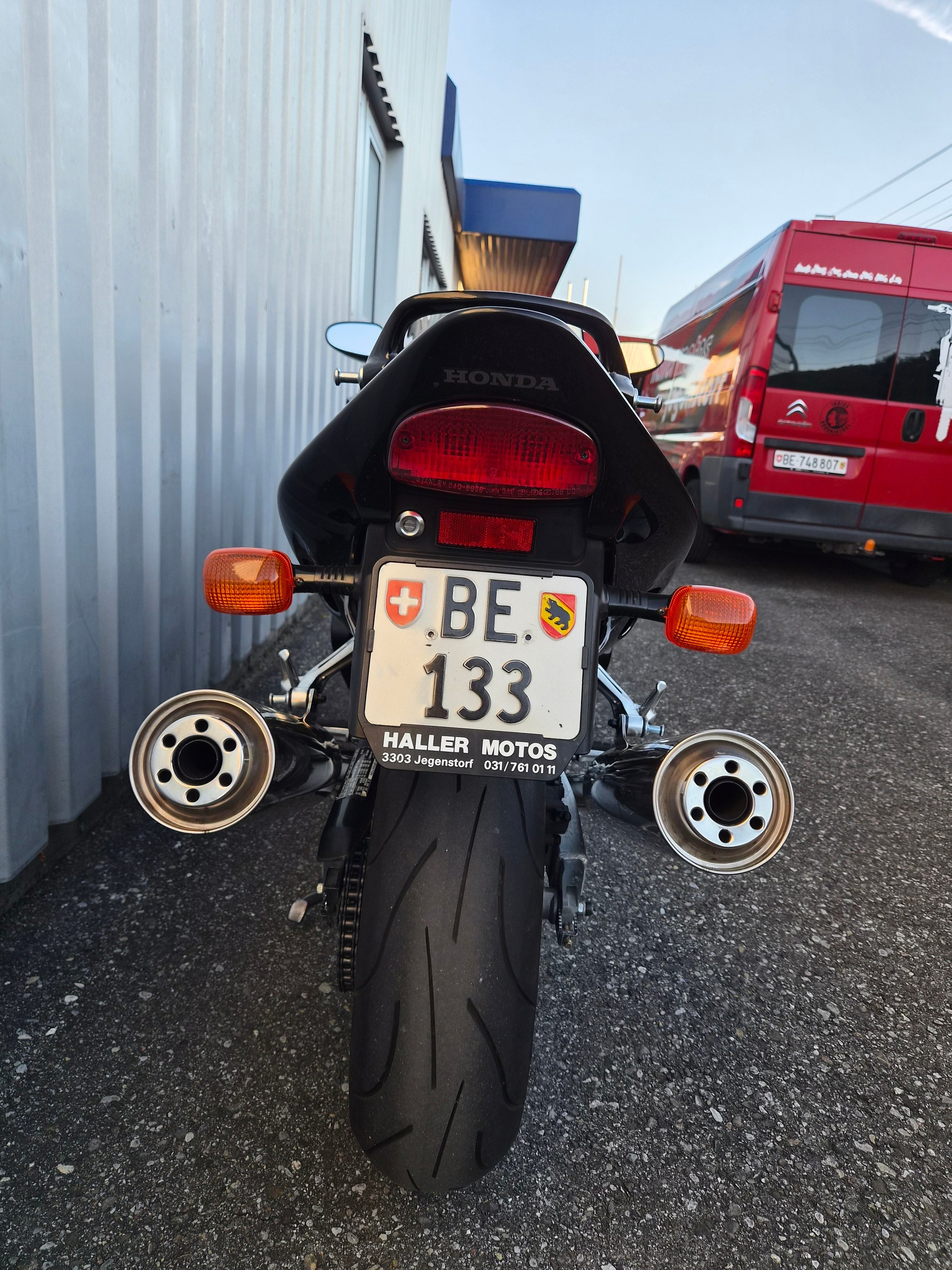 HONDA CBR 1100 X V/W KUNDENAUFTRAG-image-5