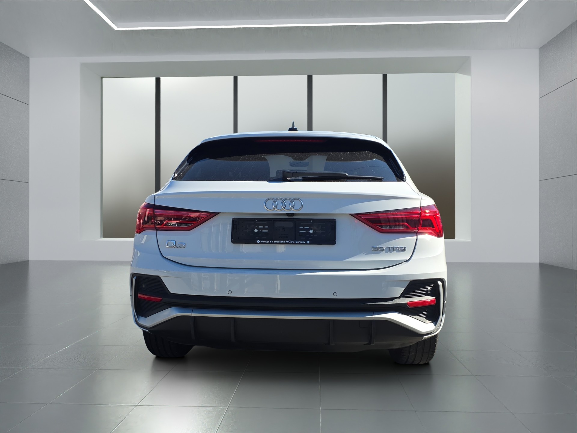 AUDI Q3 Sportback 1.5 35 TFSI S line S-Tronic-showroom-element-3