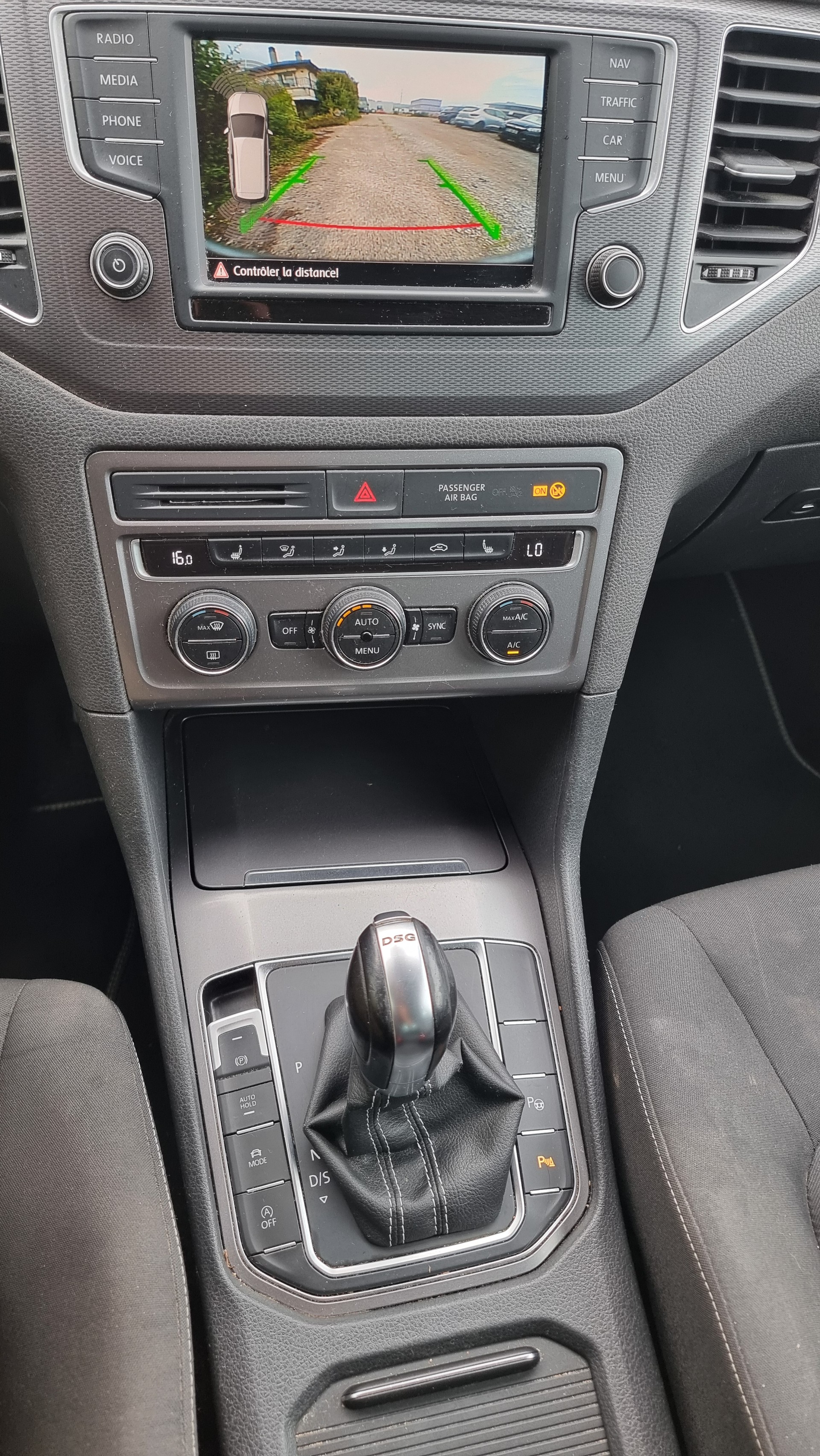 VW Golf Sportsvan 1.4 TSI Highline DSG-image-9