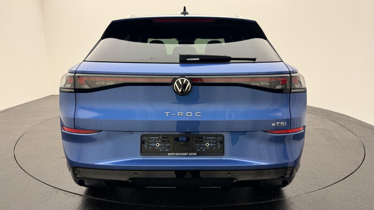 VW T-Roc 1.5 eTSI mHEV R-Line DSG-showroom-element-3