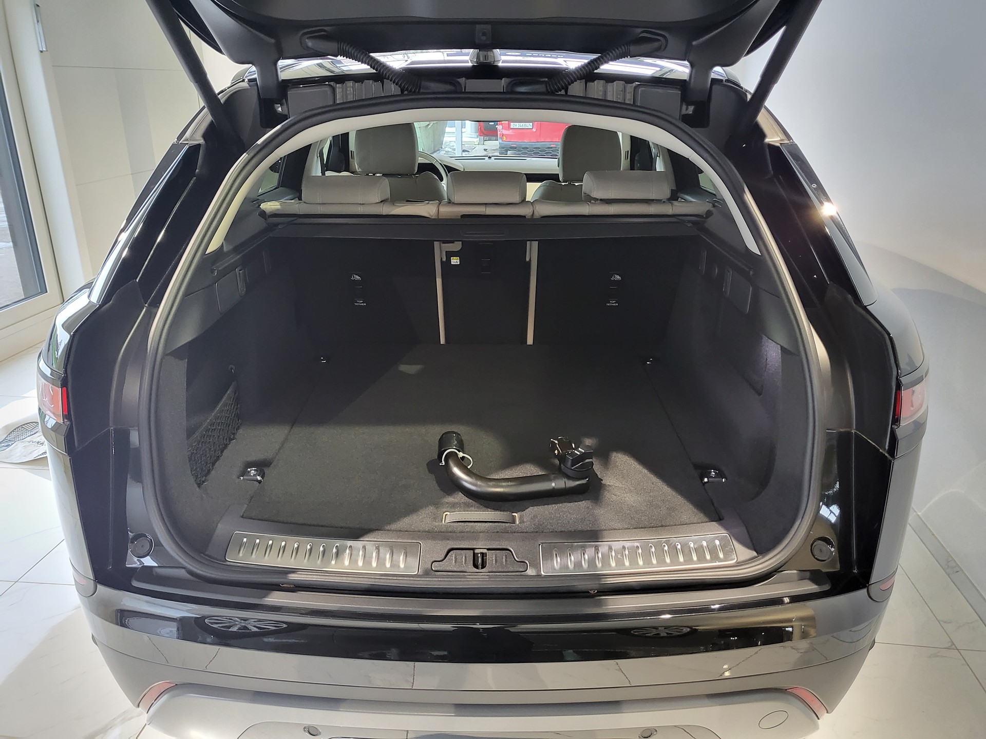 LAND ROVER Range Rover Velar P 250 SE Automatic-image-5