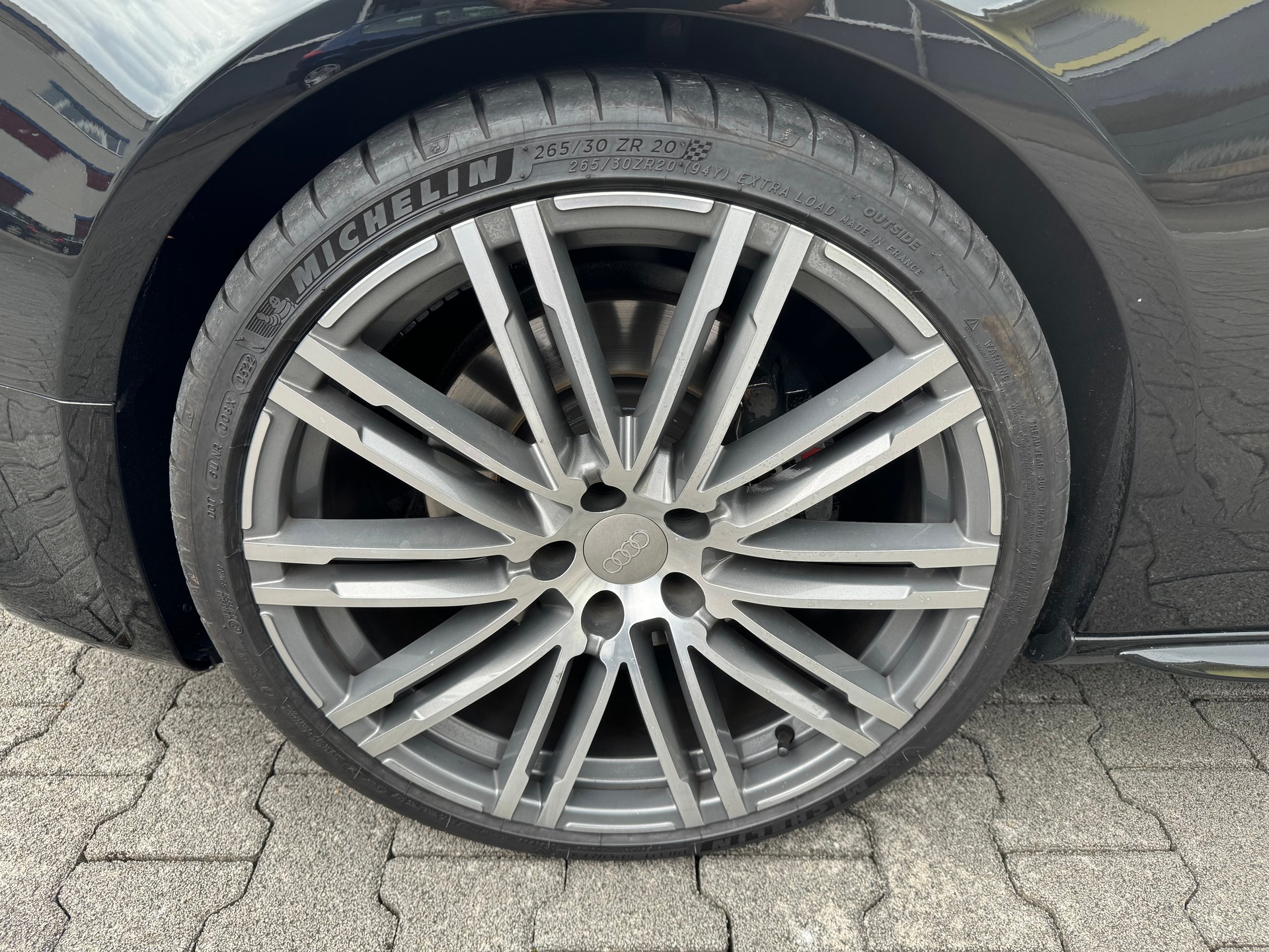 AUDI S5 Cabrio 3.0 TFSI quattro S-tronic-image-15