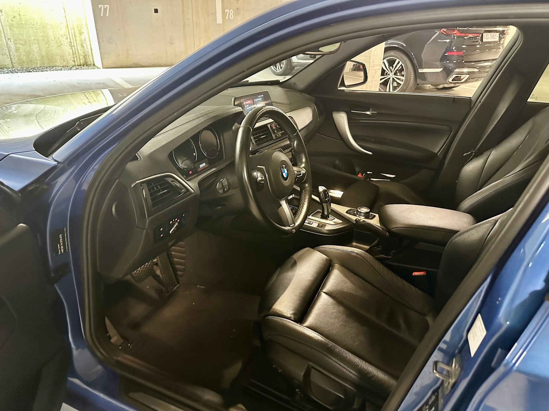 BMW 125i Edition M Sport Steptronic-image-2