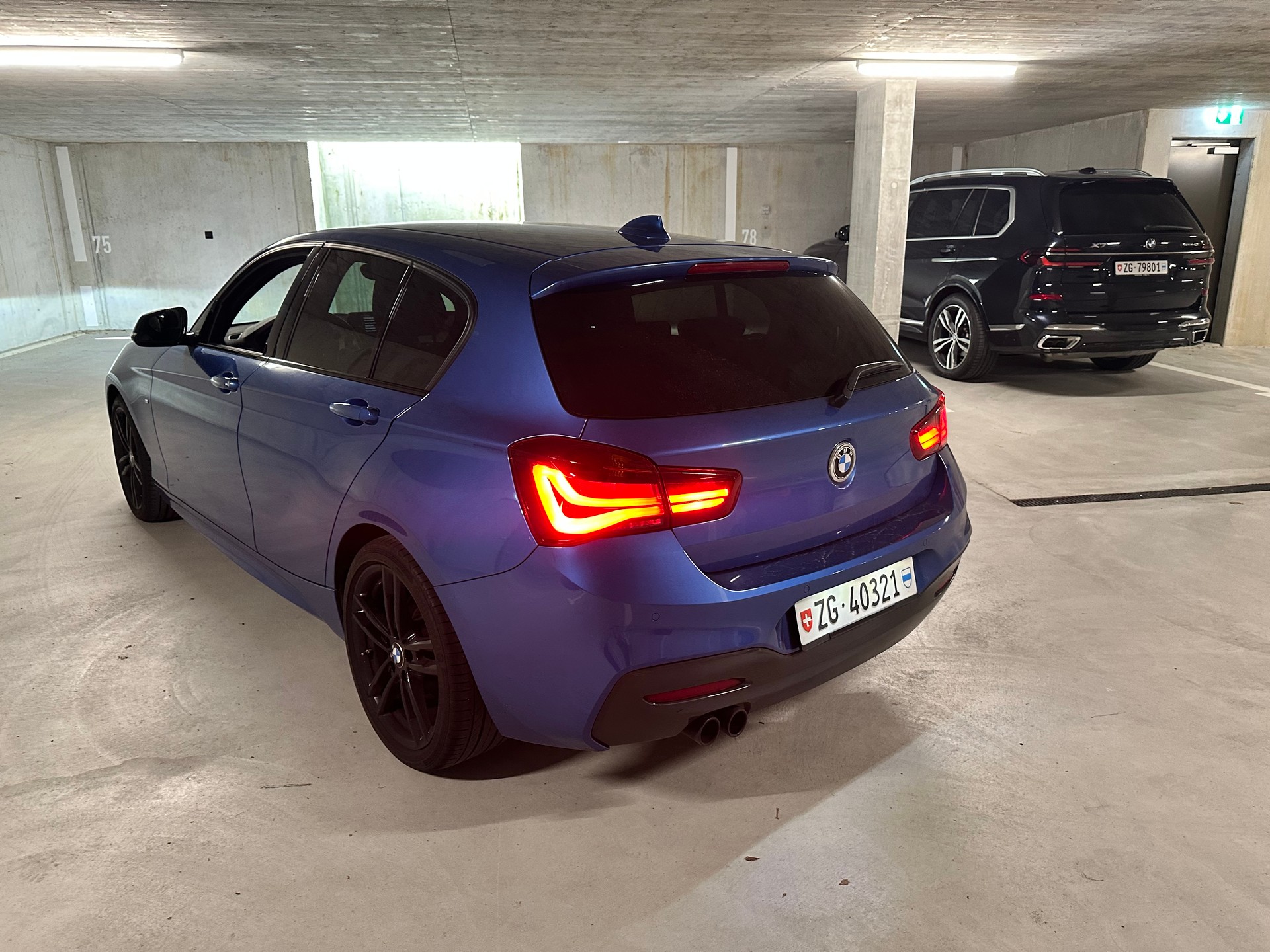 BMW 125i Edition M Sport Steptronic-image-4