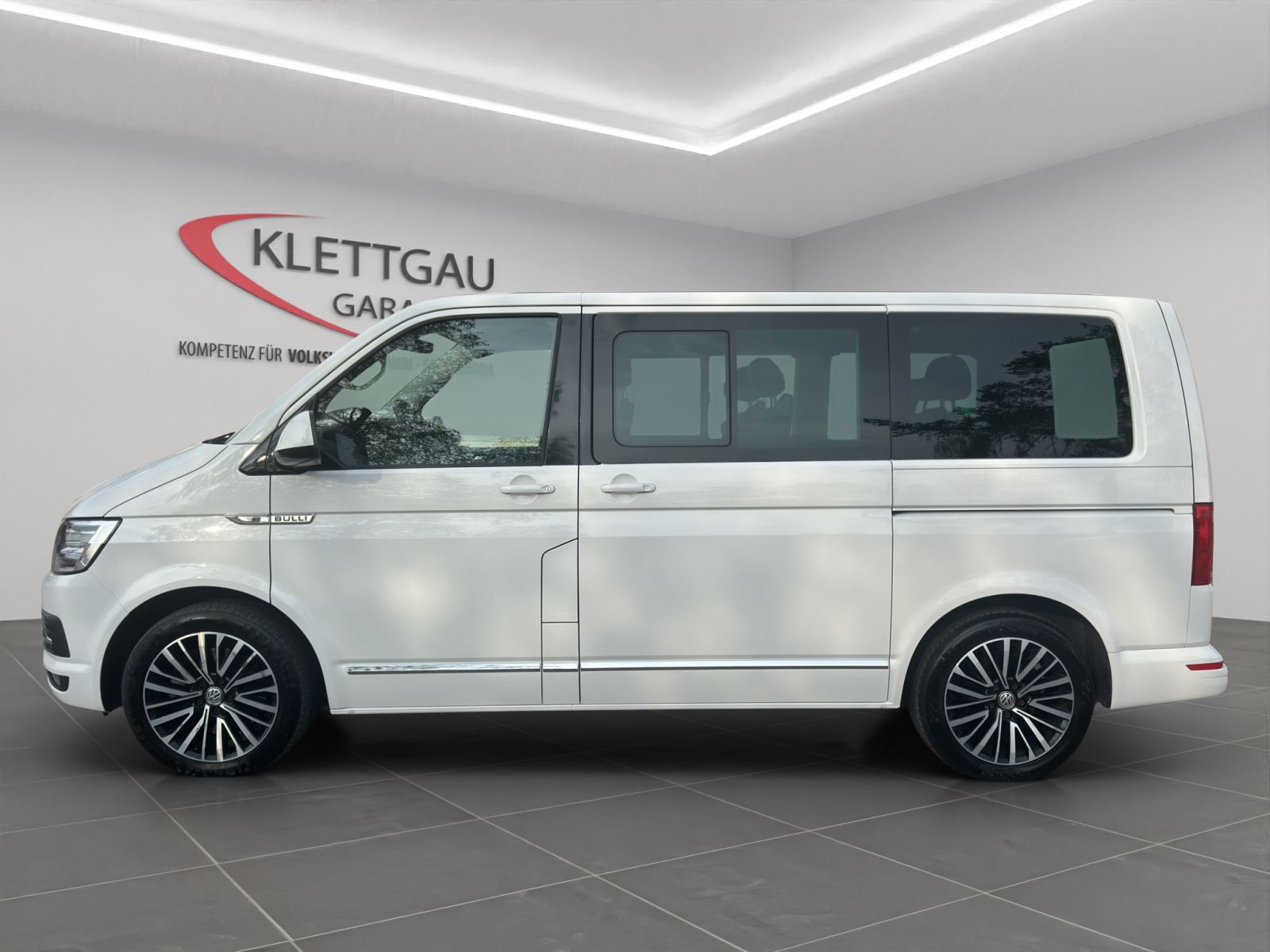 VW T6 Multivan 2.0 TDI 204 Highline DSG 4m-image-3