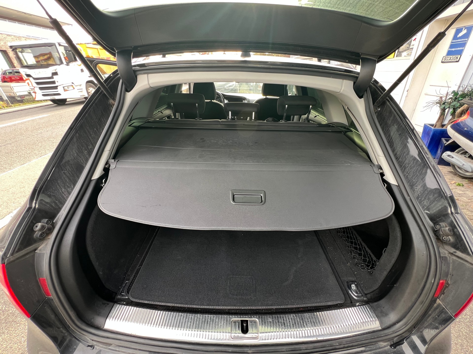 AUDI A4 allroad 2.0 TFSI quattro S-tronic-image-13