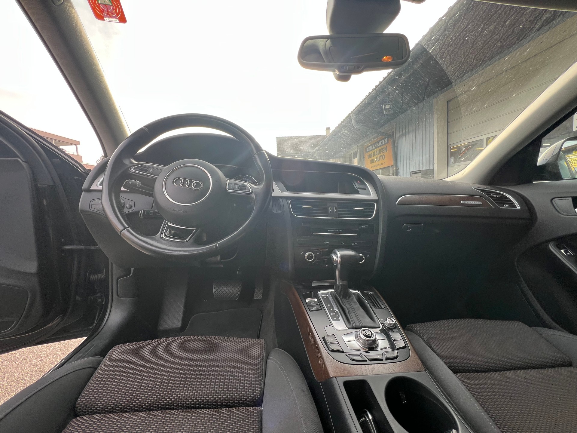 AUDI A4 allroad 2.0 TFSI quattro S-tronic-image-7