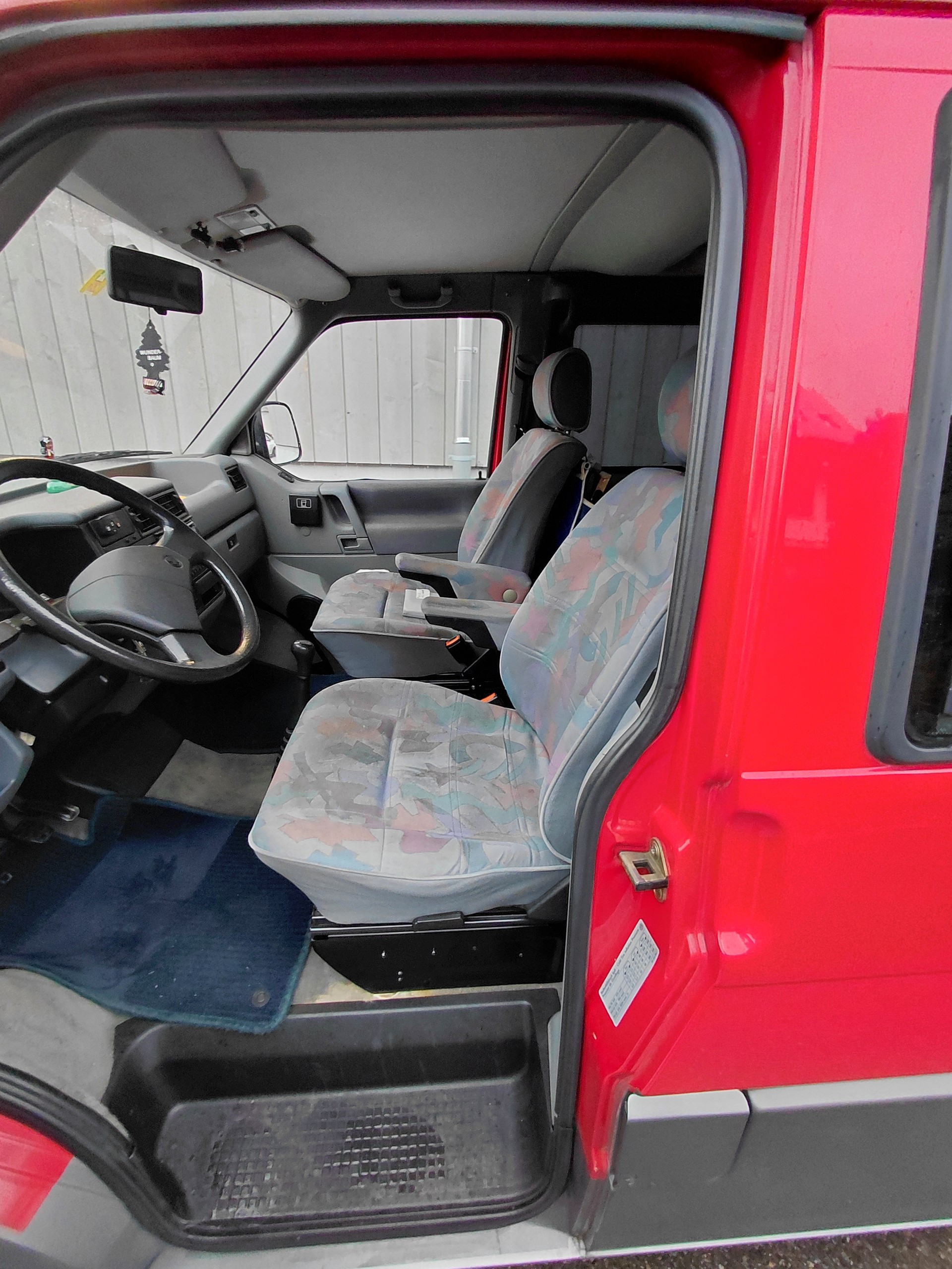 VW T4 Multivan 2.5 Allstar-image-11