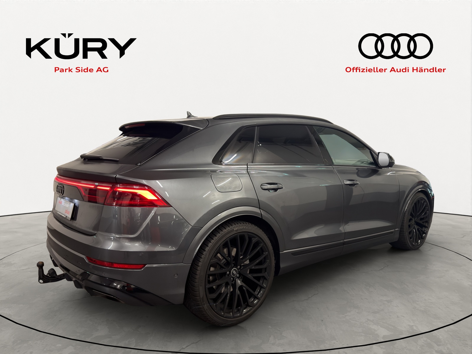 AUDI Q8 SUV 55 TFSI quattro tiptr 340PS-showroom-element-3