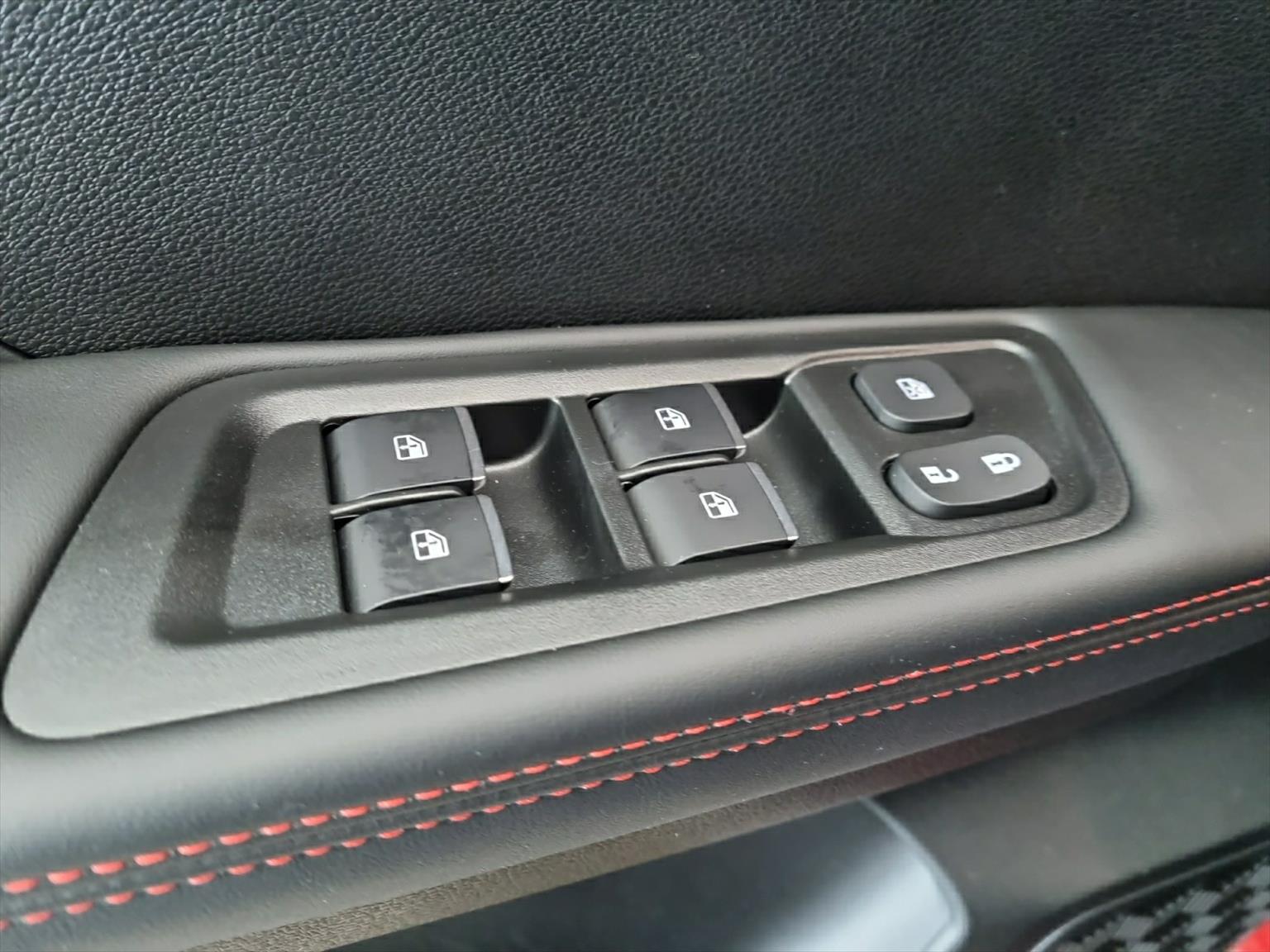 JAC T8 Pro Diesel 2.0Di AWD-image-8