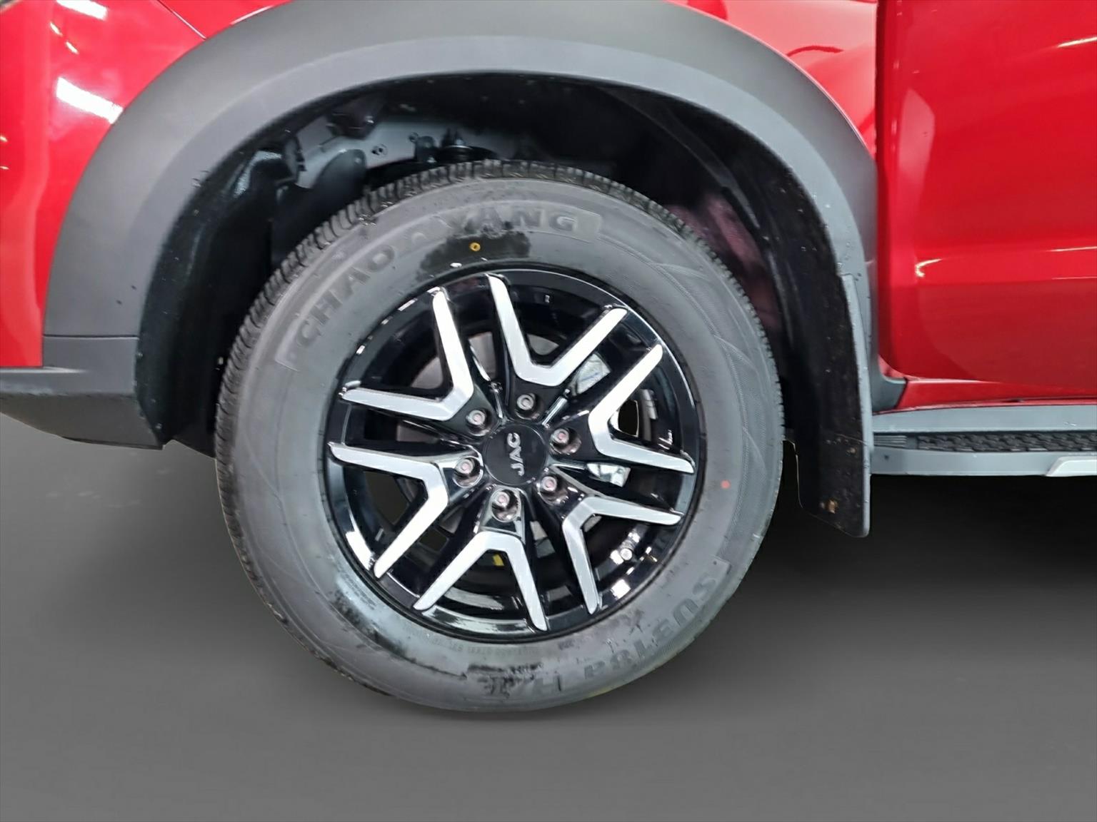 JAC T8 Pro Diesel 2.0Di AWD-image-15