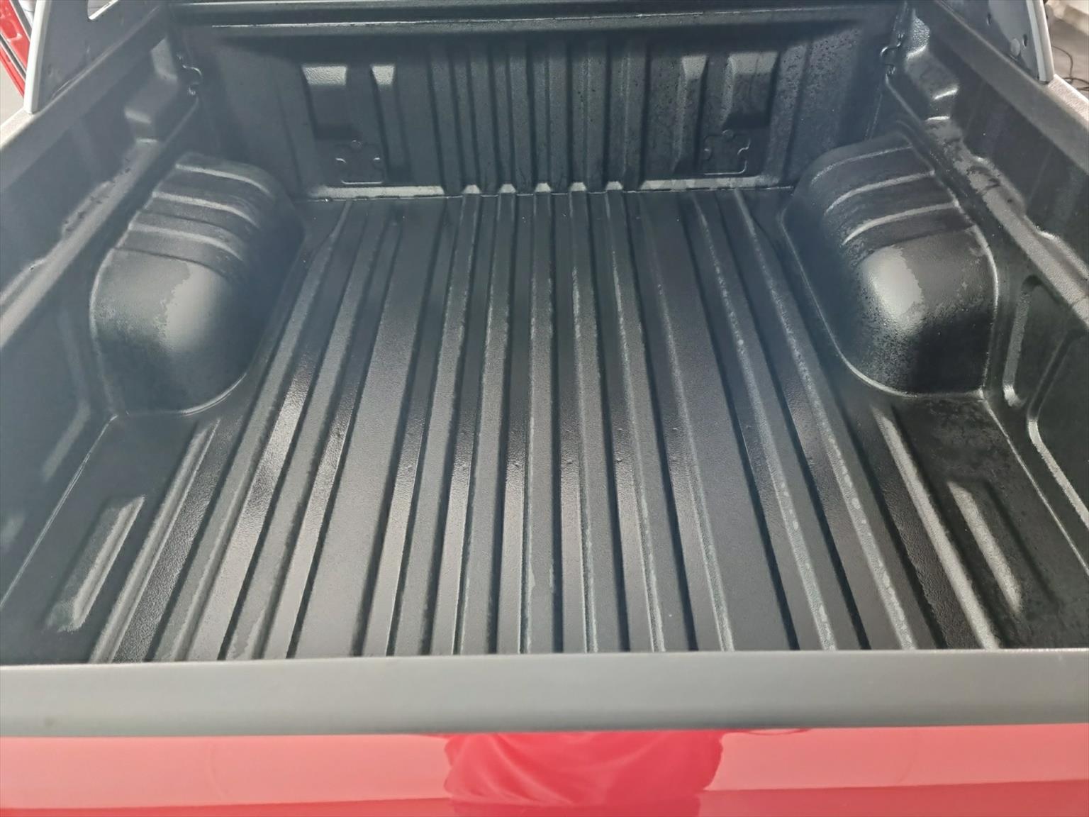 JAC T8 Pro Diesel 2.0Di AWD-image-12