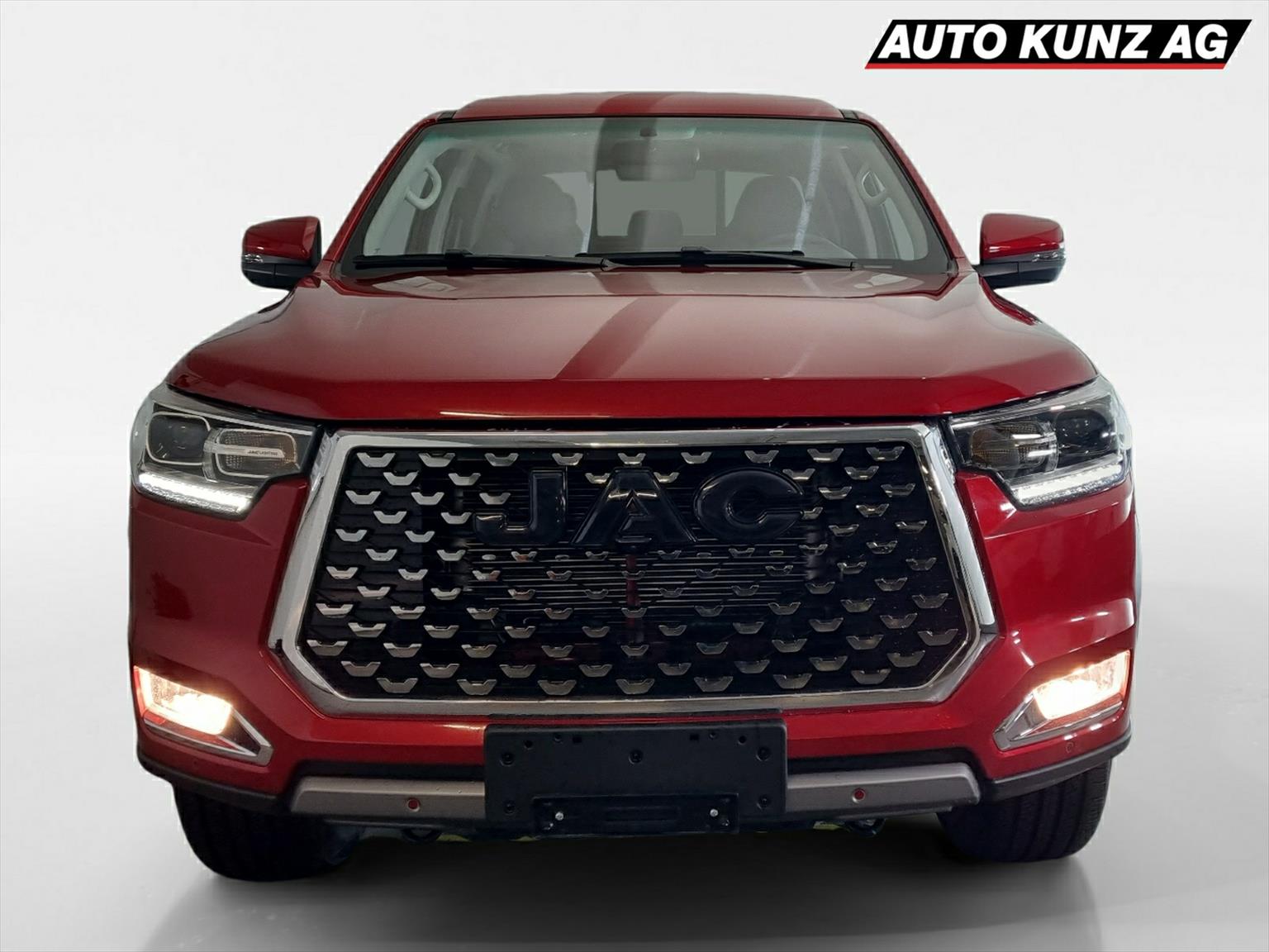 JAC T8 Pro Diesel 2.0Di AWD-showroom-element-2