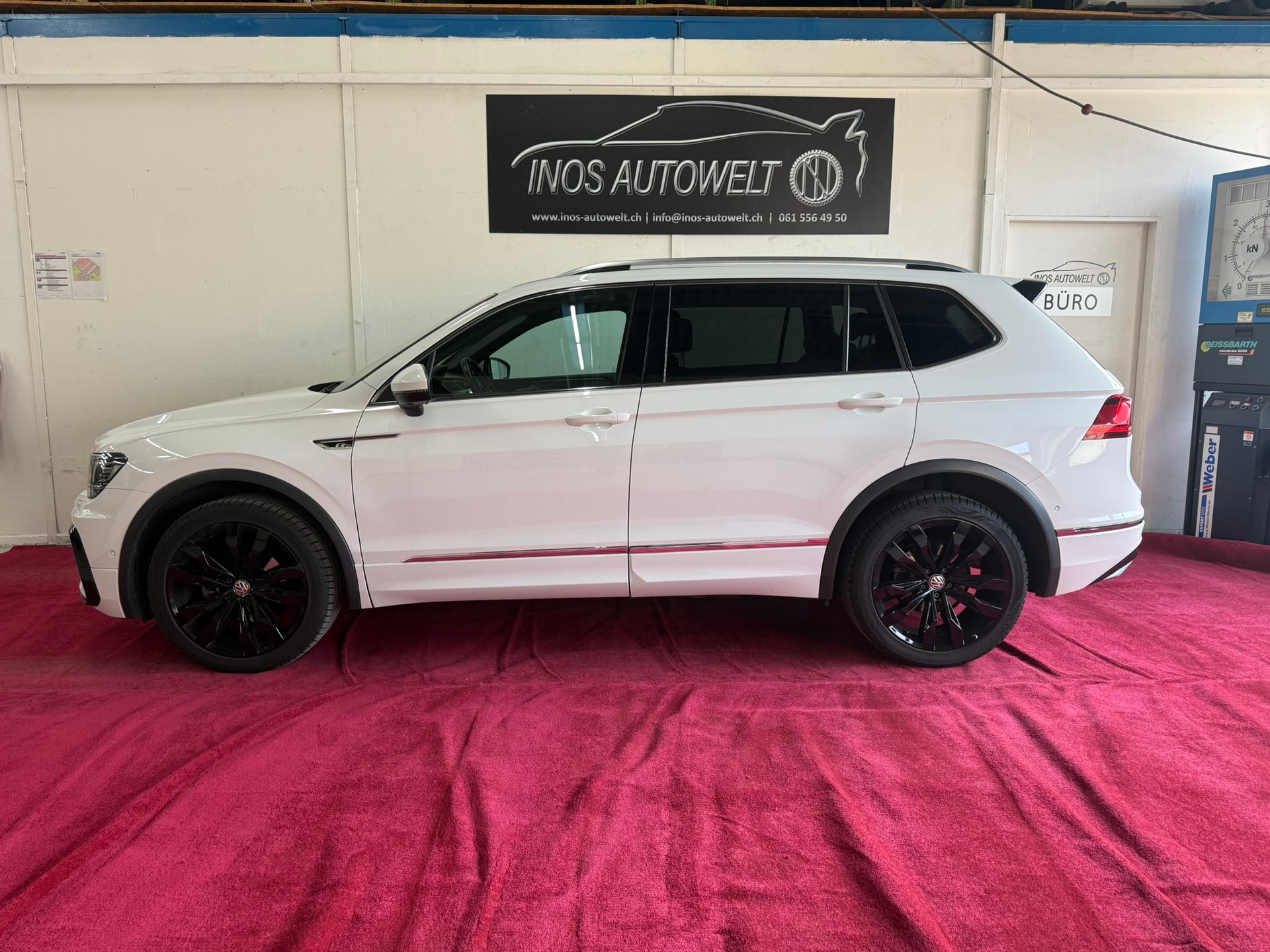 VW Tiguan Allspace 2.0 TDI SCR Highline 4Motion DSG-image-2