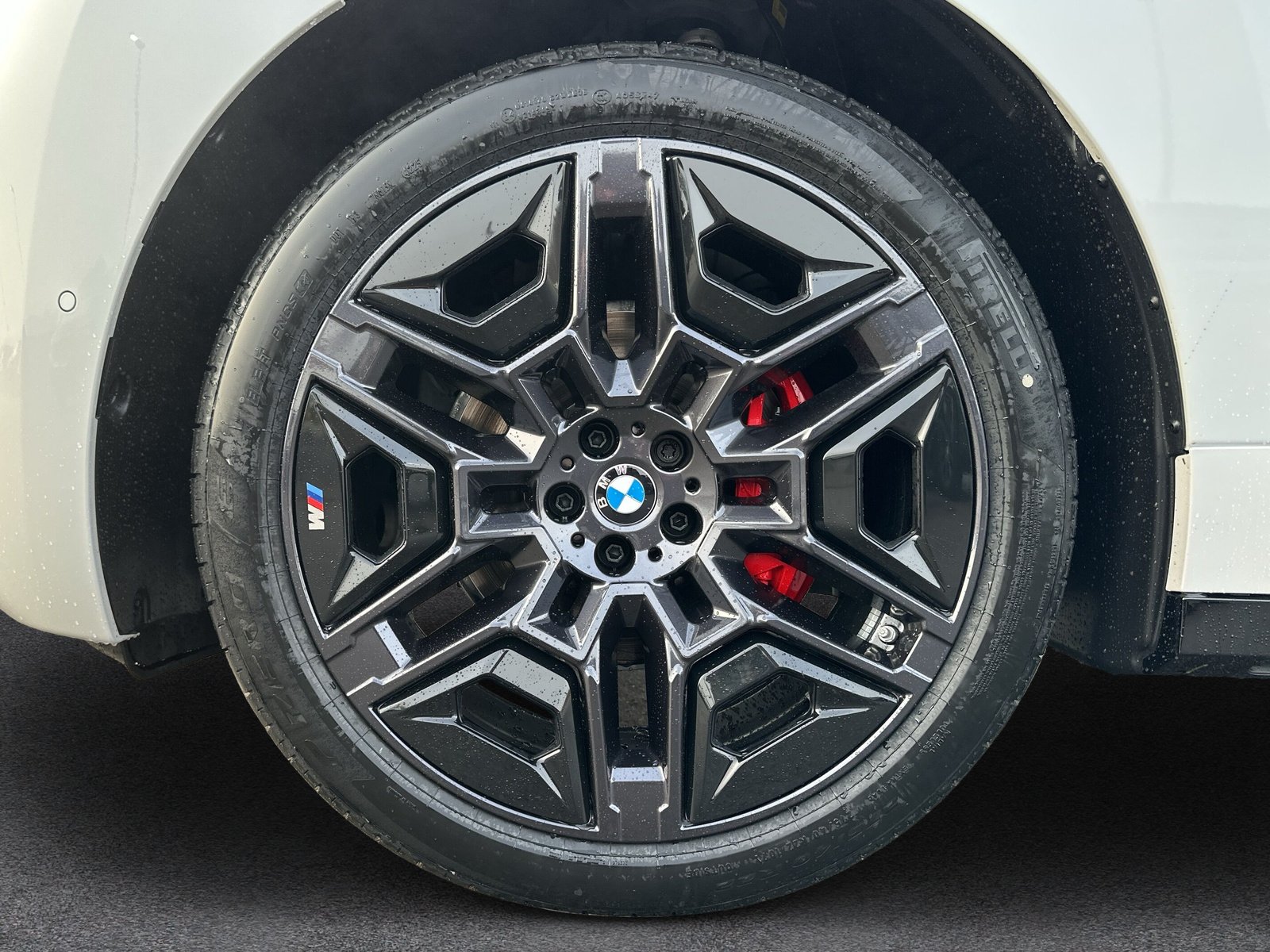 BMW iX xDrive60 M Sport Pro **Action de leasing à 0.9%**-image-8