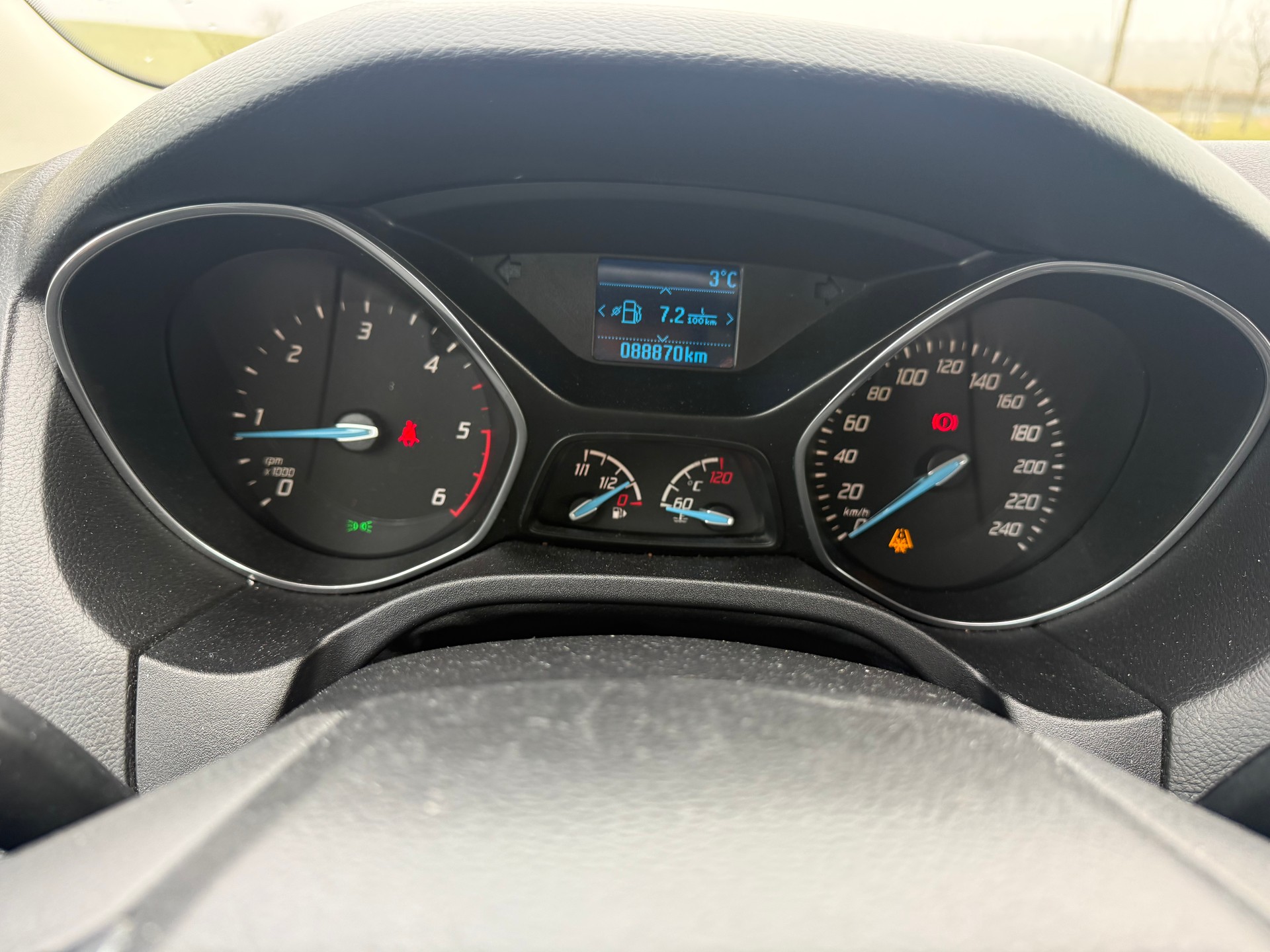 FORD Focus 1.6 TDCi Trend-image-11