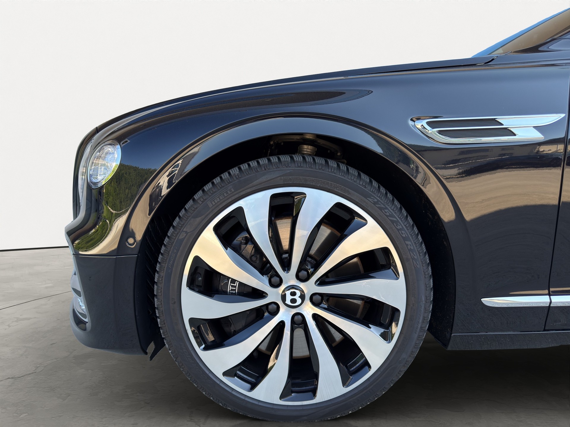 BENTLEY Flying Spur 4.0 V8 Azure-image-5