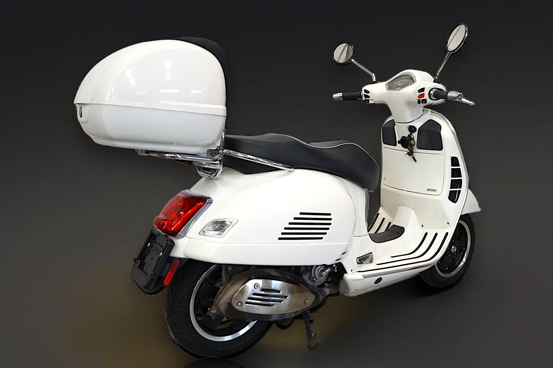 PIAGGIO Vespa GTS Super 300 i.e ABS-image-3