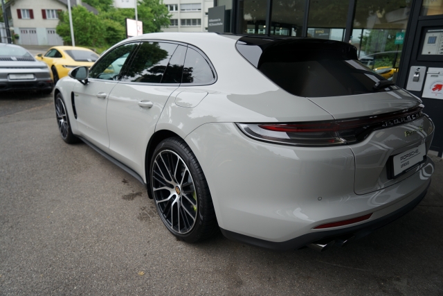 PORSCHE Panamera 4S E-Hybrid Sport Turismo-showroom-element-2