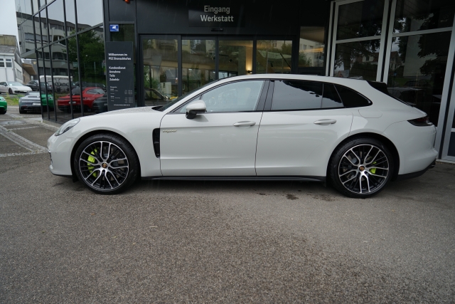 PORSCHE Panamera 4S E-Hybrid Sport Turismo-showroom-element-1
