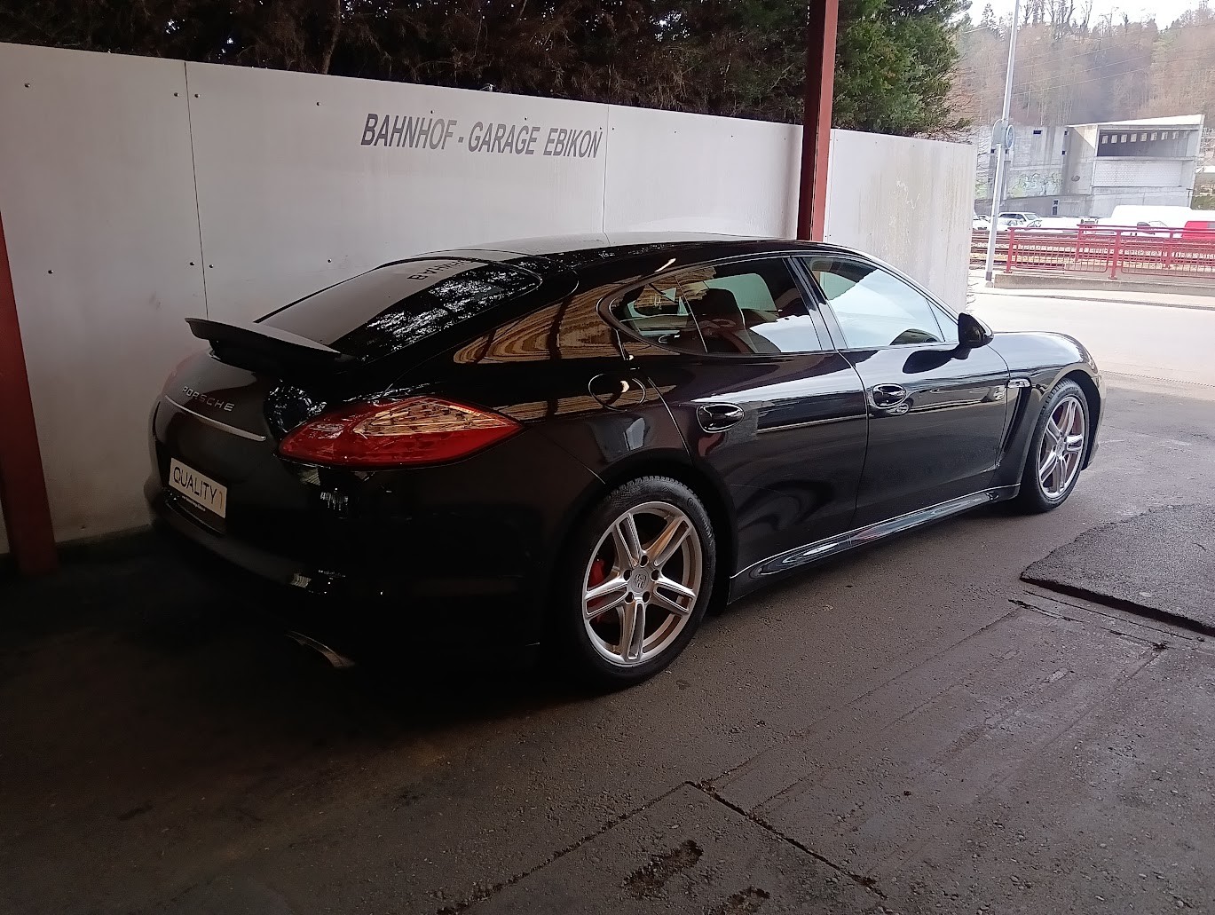 PORSCHE Panamera 4 3.6 PDK-image-2