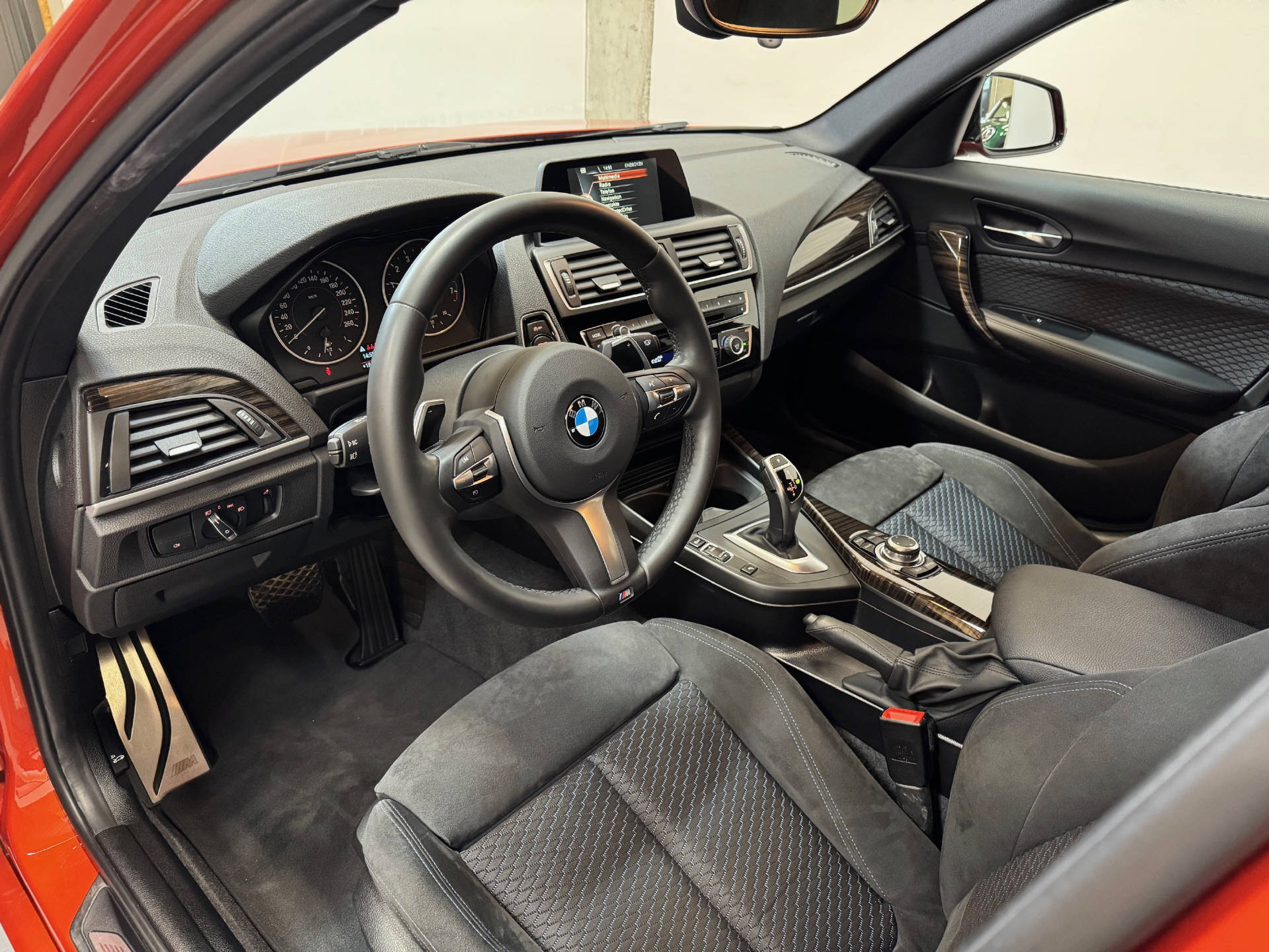 BMW M140i xDrive-image-2