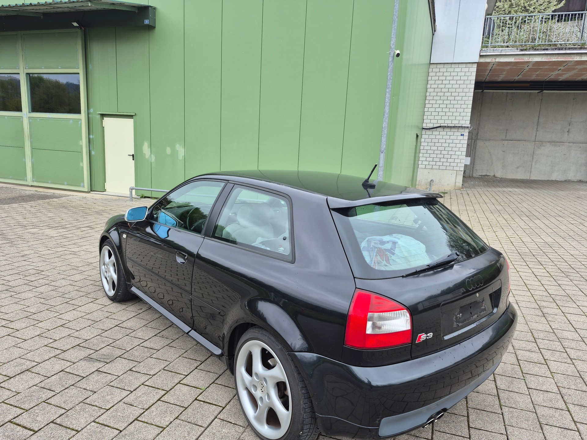 AUDI S3 quattro-image-6