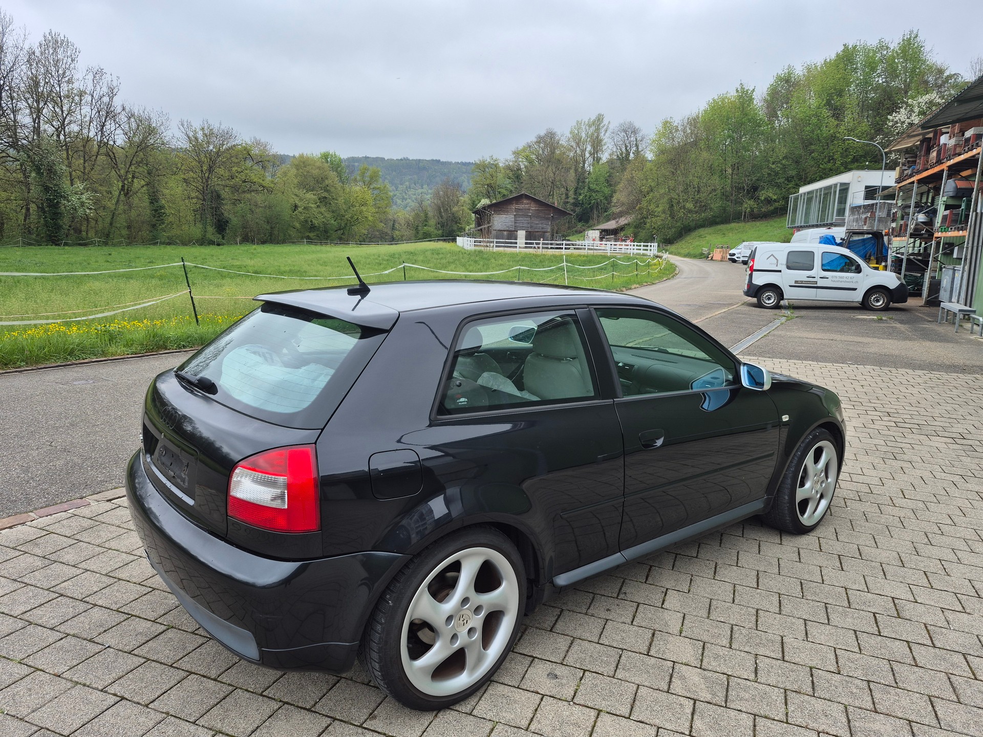 AUDI S3 quattro-image-7