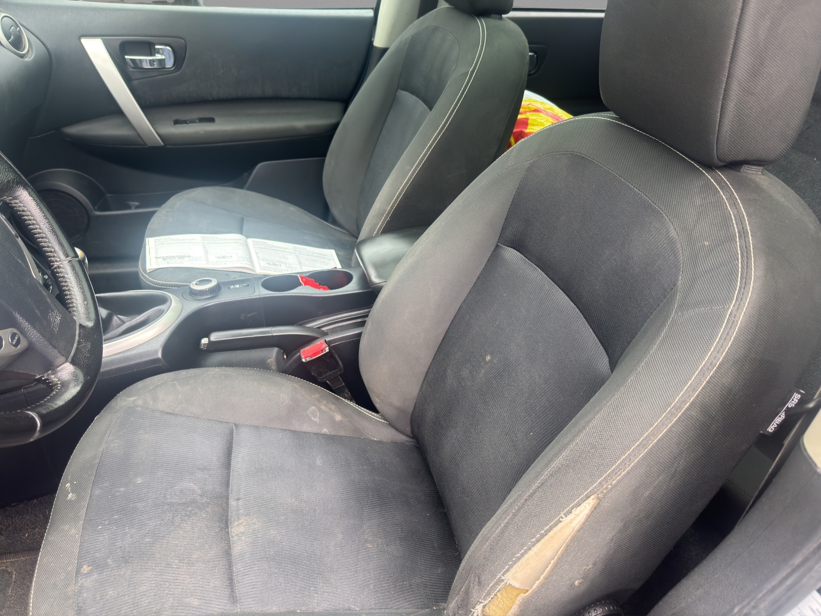 NISSAN Qashqai 2.0 4WD-image-6