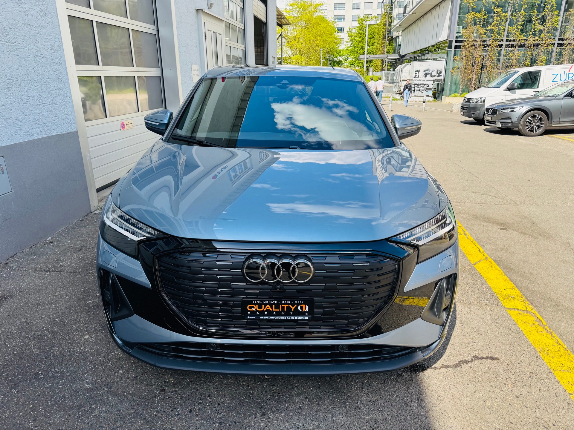 AUDI Q4 Sportback e-tron 50 quattro-image-3