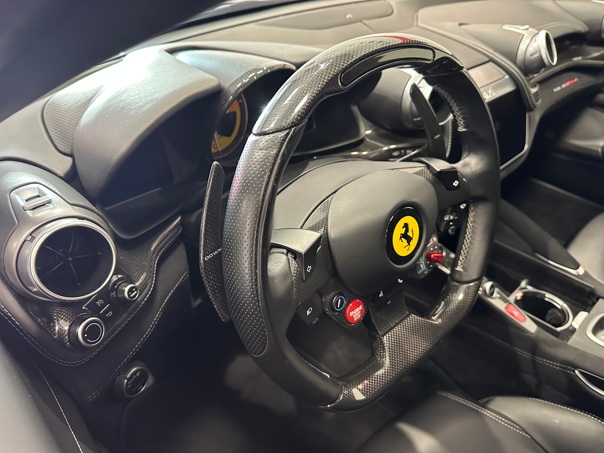 FERRARI GTC 4 Lusso T-image-10