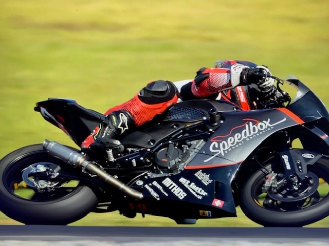 KRÄMER Rennmotorrad GP2R