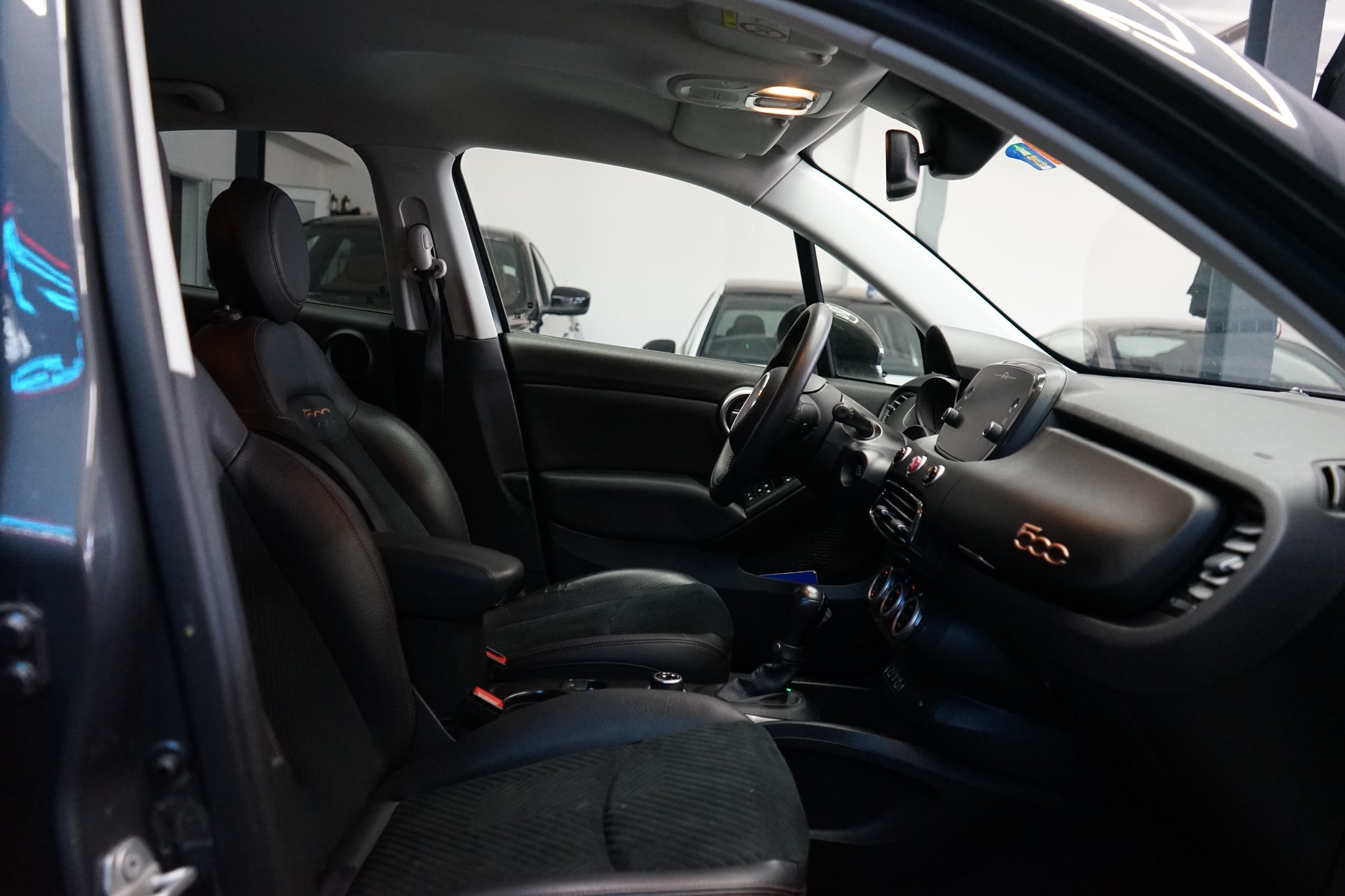 FIAT 500X 1.4T Cross 4x4 Automatic-image-4