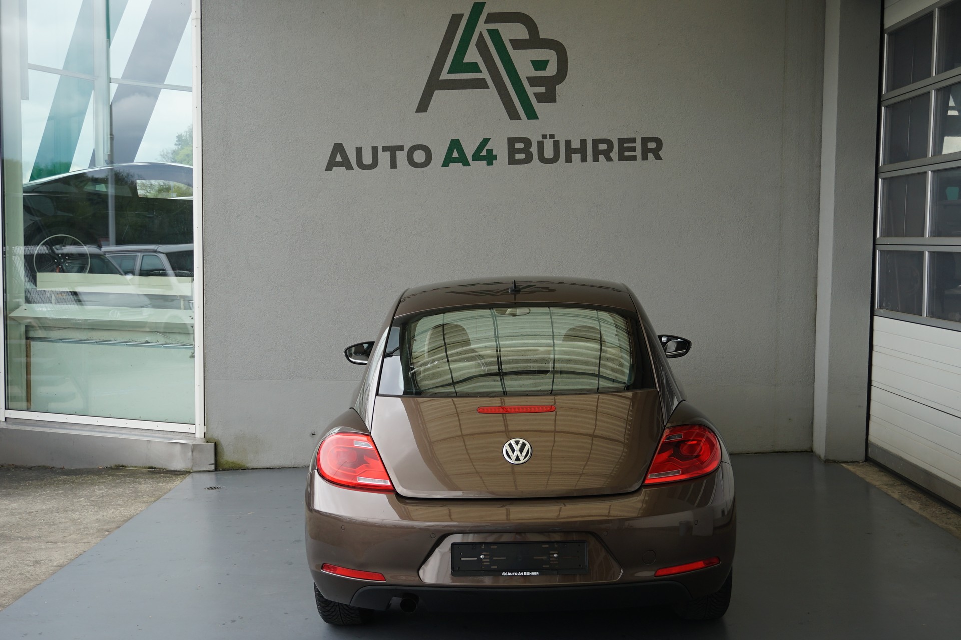 VW Beetle 1.2 TSI BMT Design Coupé 6-Gang-image-9