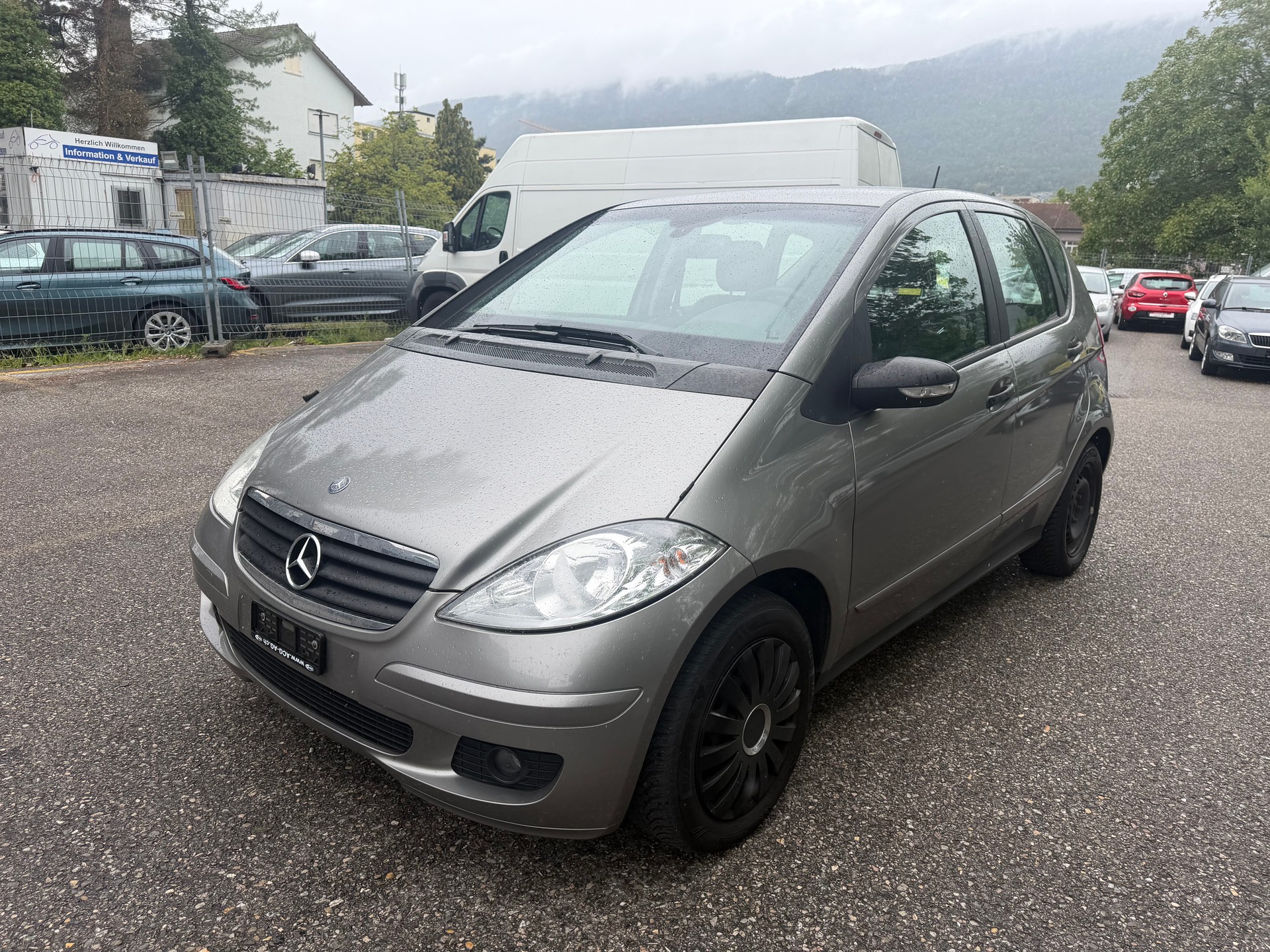 MERCEDES-BENZ A 170 Elégance Edition A * Klimaanlage * Tempomat * 06x Airbag * AHK 1300Kg * Letzte MFK 03.2025