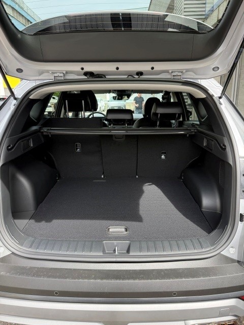 HYUNDAI Tucson 1.6 T-GDi HEV Amplia 4WD-image-8