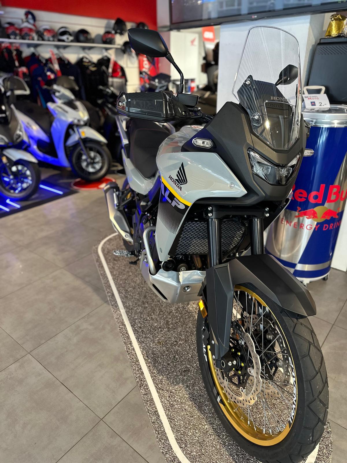 HONDA XL 750-image-1