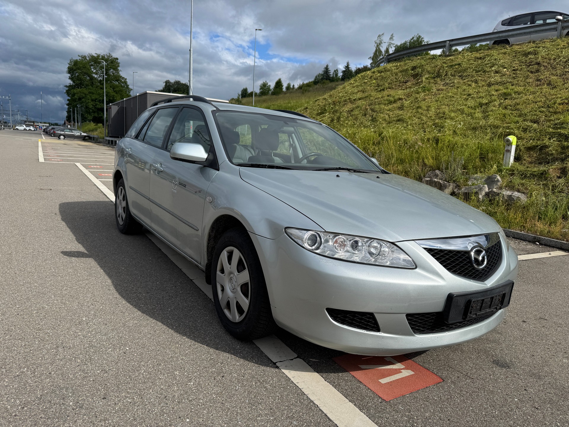 MAZDA 6 2.0 16V Exclusive-showroom-element-1