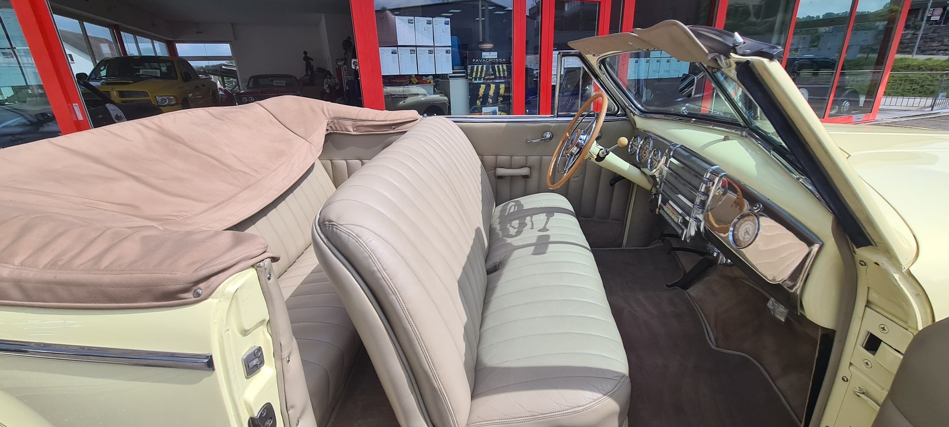 BUICK Convertible Roadmaster V8-image-11