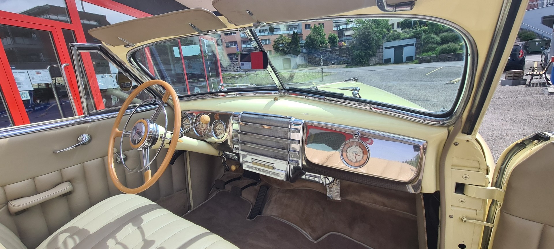 BUICK Convertible Roadmaster V8-image-10