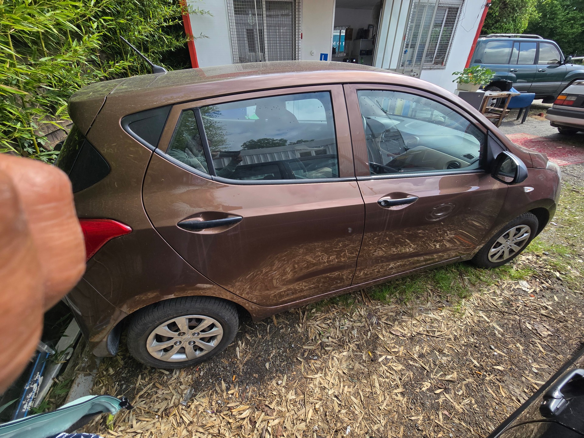 HYUNDAI i10-image-5