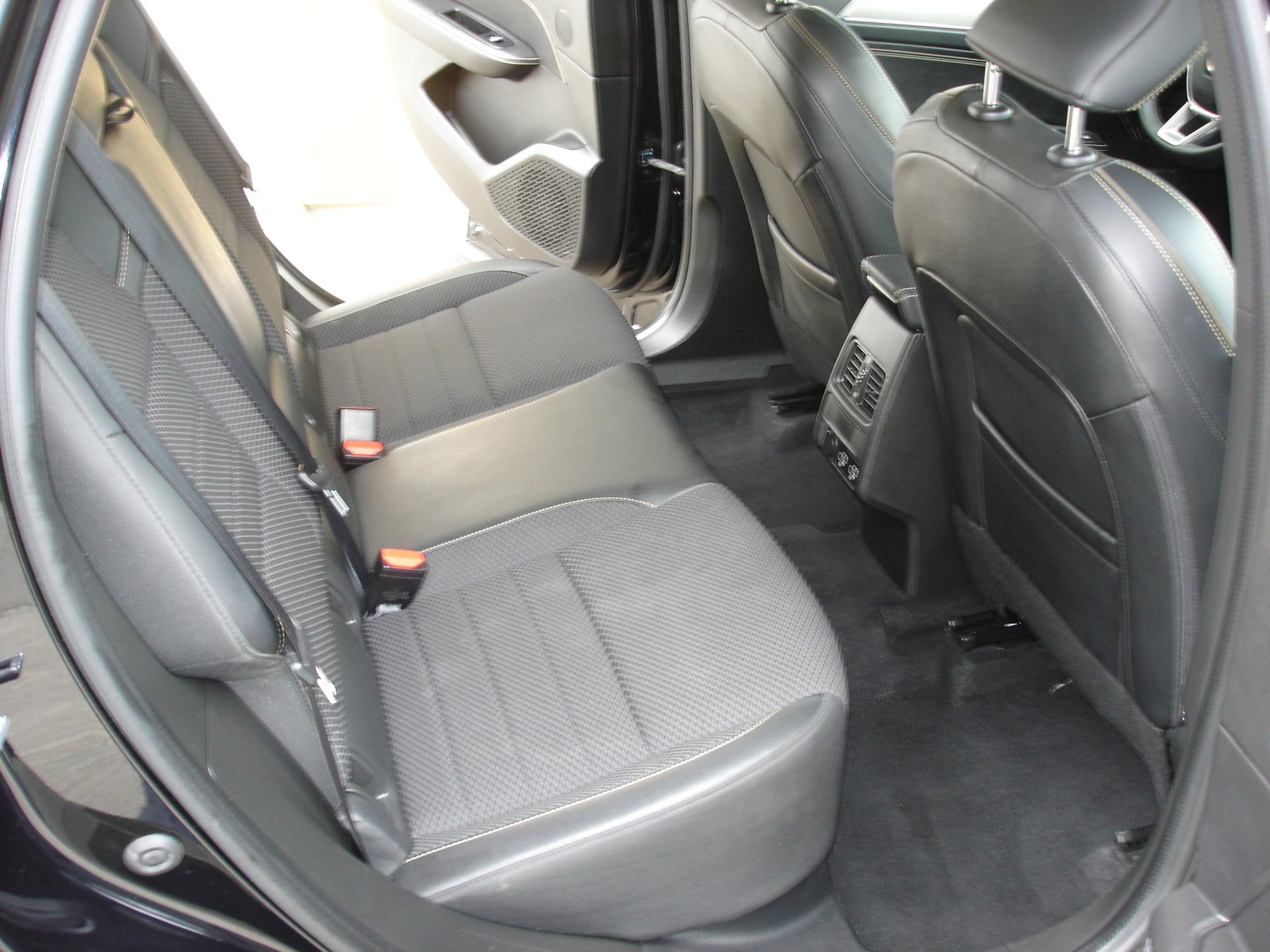 RENAULT Arkana 1.6 E-Techno-image-8