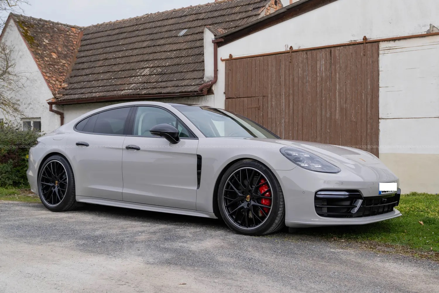 PORSCHE Panamera GTS PDK Carbon-image-5